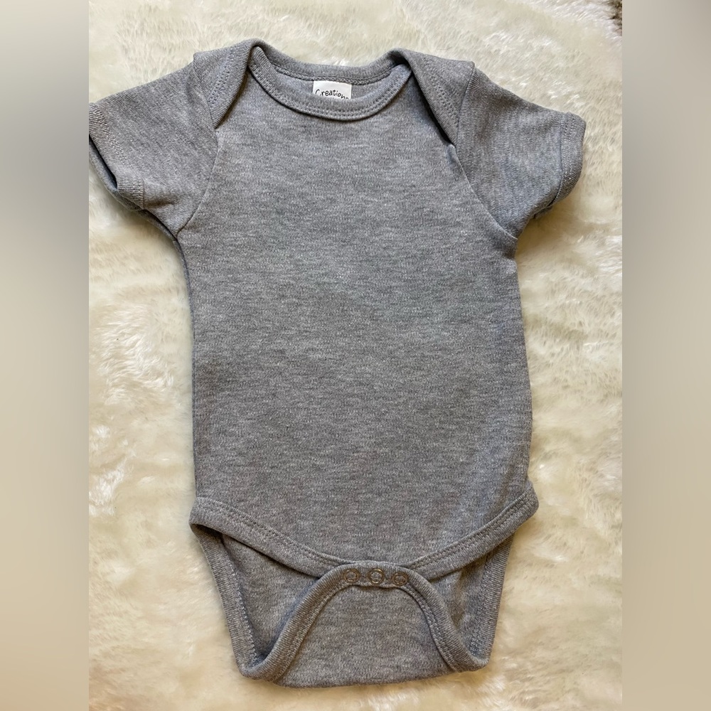 Creations Of Grace Baby onesie in Gray